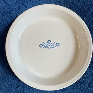 Vintage CorningWare Pie Plate Dish 9 x 1-1/4 inches Blue Cornflower P-309